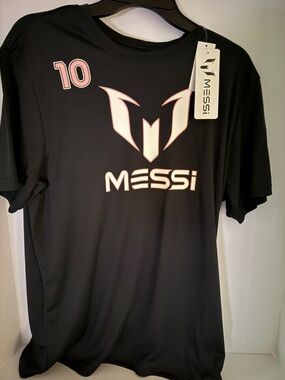 Black Messi T-shirt (Size Large) Centric Brand. New with tags.